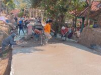 Jalan Penghubung Desa Cibadak – Cimanggu Dibangun Lewat Program PISEW